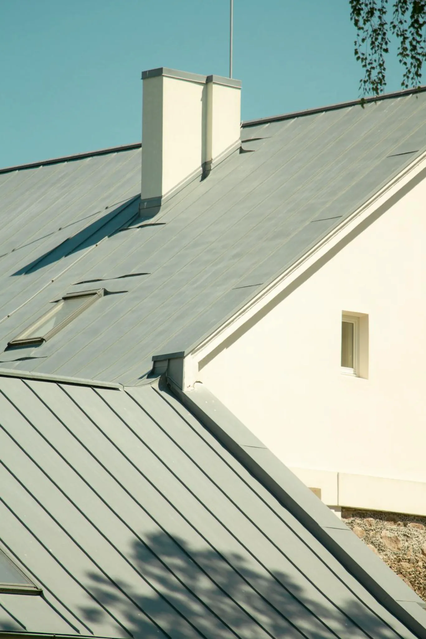 Standing seam metal roof installation by a Northern California roofing contractor